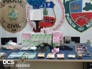 Imagem da notícia - Oito pessoas são presas e local utilizado para jogos de azar é fechado