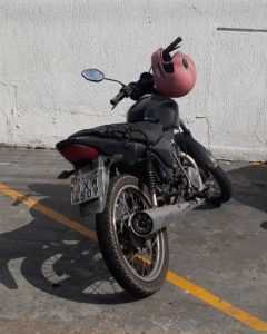 Imagem da notícia - Motocicleta com restrição de roubo é localizada na zona leste