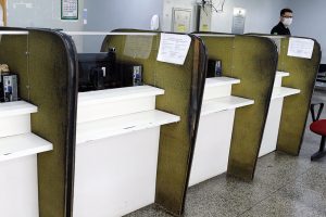 Imagem da notícia - Polícia Civil segue com instalação de barreira de acrílico nas unidades policiais