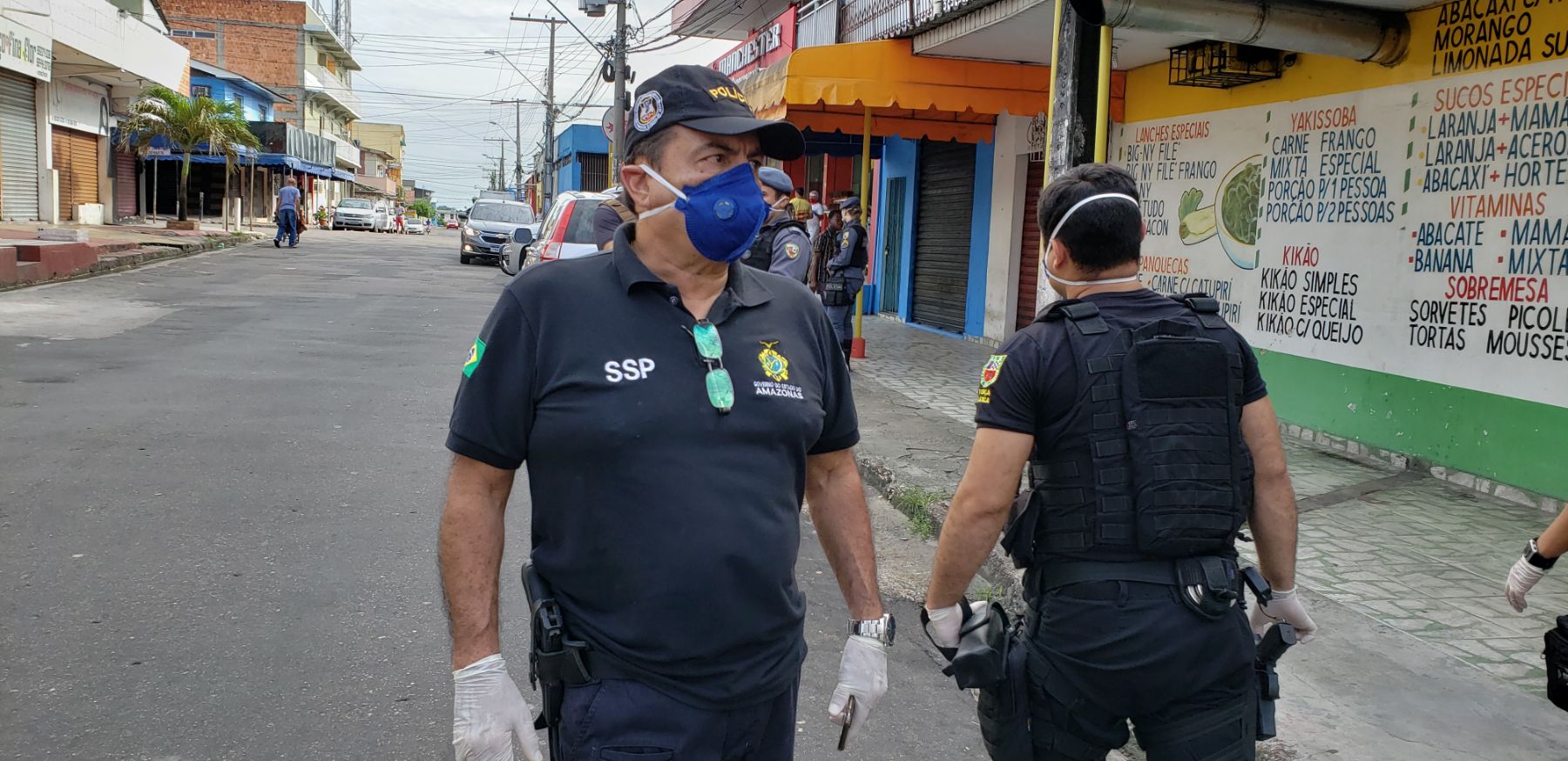 Operação Fica em Casa contra o coronavírus