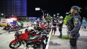 Imagem da notícia - PM apreende motocicletas de ‘racha’ durante operação na zona norte