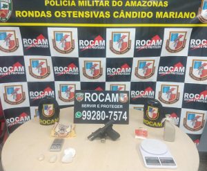 Imagem da notícia - Rocam detêm mulher em posse de arma de fogo e entorpecentes