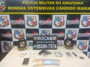 Imagem da notícia - Homem é preso por tráfico e posse ilegal de arma de fogo