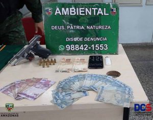 Imagem da notícia - PM detém homens que assaltaram e fizeram reféns em comunidade