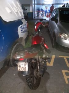 Imagem da notícia - 22ª Cicom detêm casal suspeito de roubo na Constantino Nery