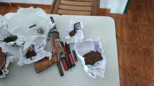 Imagem da notícia - PM prende suspeitos de roubo, tráfico e receptação em Boa Vista do Ramos