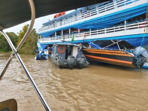 Imagem da notícia - Embarcação é apreendida por transporte ilegal de passageiros em Tefé