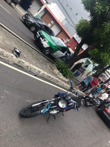 Imagem da notícia - Um homem é preso e adolescente é apreendido por roubo na zona sul