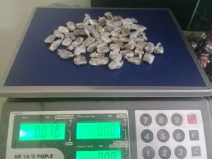 Imagem da notícia - Mulher é presa com drogas no Proto de Ipixuna