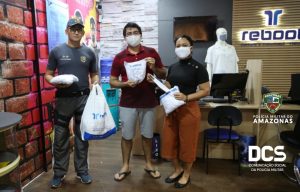 Imagem da notícia - PM recebe doação de máscaras de proteção no combate à Covid-19