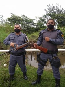Imagem da notícia - Policiais militares detêm homem por tráfico de drogas em Lábrea
