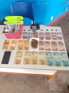 Imagem da notícia - Em Canutama, policiais militares da 4ª CIPM detêm dois irmãos com drogas