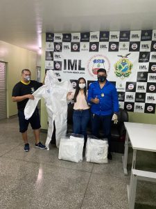 Imagem da notícia - Departamento de Polícia Técnico-Cientifica recebe álcool e macacões de proteção
