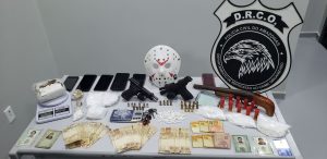 Imagem da notícia - Polícia Civil prende cinco integrantes de organização criminosa com armas e drogas