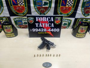 Imagem da notícia - Força Tática prende homem com pistola no bairro Compensa