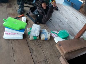 Imagem da notícia - PM apreende lanchas, drogas e armas de fogo em operação contra piratas de rios em Coari