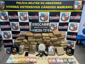 Imagem da notícia - Homem é preso com 51 quilos de drogas, dinheiro e revólver