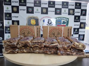 Imagem da notícia - Casal é preso por furtar supermercado na zona centro-sul