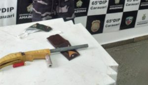 Imagem da notícia - Em Carauari, policiais militares do 5º GPM detêm homem com arma de fogo