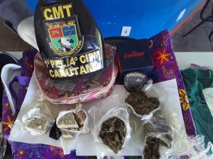 Imagem da notícia - 1º Pelotão de Canutama apreende drogas em casa flutuante