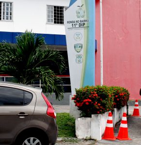 Imagem da notícia - Polícia Civil prende acusado de roubos a drogarias no Tancredo Neves