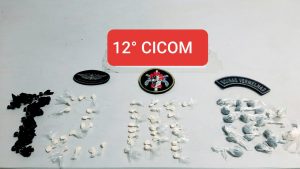Imagem da notícia - PM apreende jovem com drogas em comunidade da zona norte