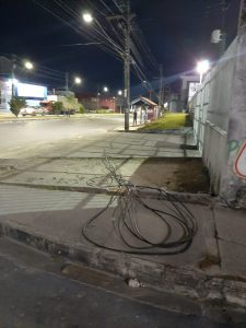 Imagem da notícia - Dois homens são presos por roubo de cabos de internet