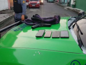 Imagem da notícia - Polícia Militar apreende dois adolescentes por assaltos na zona norte de Manaus