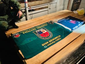 Imagem da notícia - Polícias Militar e Civil detêm dez homens por contrabando de ouro