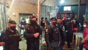 Imagem da notícia - Casa de Forró no Tarumã é fechada durante fiscalização neste domingo