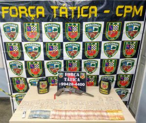 Imagem da notícia - PM detêm dois homens e apreendem adolescente na zona norte