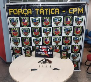 Imagem da notícia - Polícia Militar detém homem com revólver na zona leste