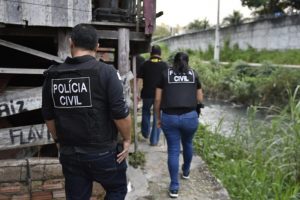 Imagem da notícia - Atendimento do 190 auxilia PM a resgatar duas crianças abandonadas