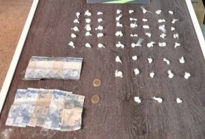 Imagem da notícia - Policiais militares da 15ª Cicom detêm jovens com drogas na Cidade Nova