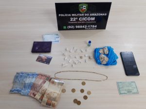 Imagem da notícia - 22ª Cicom detêm dupla em posse de entorpecentes no São Geraldo