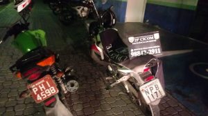 Imagem da notícia - PM recupera motocicletas com restrição de roubo na zona leste