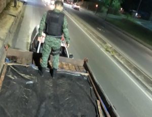 Imagem da notícia - PM detém homem que transportava madeira ilegal na zona norte de Manaus