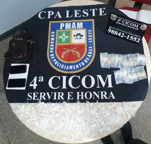 Imagem da notícia - PM detém dois homens por tráfico de drogas no São José