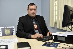 Imagem da notícia - Polícia Civil prende homem com porção de entorpecente na zona leste
