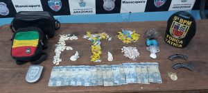 Imagem da notícia - PM detêm mulher com grande quantidade de drogas em Manacapuru