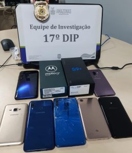 Imagem da notícia - PC recupera aparelhos celulares roubados negociados em sites
