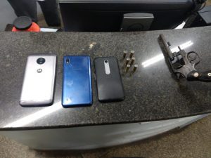 Imagem da notícia - Em patrulhamento de rotina, PM prende sete pessoas