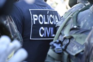 Imagem da notícia - PC cumpre determinação judicial e prende homem na zona norte