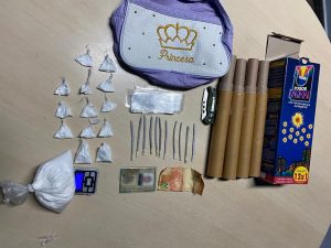 Imagem da notícia - 2ª Cicom detêm homem com drogas na zona sul