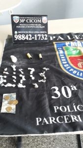 Imagem da notícia - Polícia Militar detém homem por tráfico de drogas