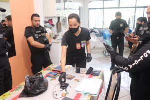 Imagem da notícia - PC prende professor que armazenava e divulgava vídeos de pornografia infantil