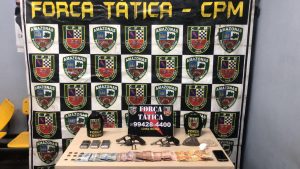 Imagem da notícia - Força Tática detém homens com armas, drogas e dinheiro