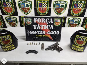 Imagem da notícia - Força Tática detém dupla com pistola e moto roubada na zona sul