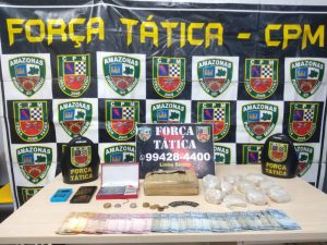 Imagem da notícia - Força Tática detém mulher com drogas na zona leste