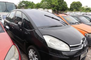 Imagem da notícia - Detran-AM realiza segundo leilão virtual com mil veículos